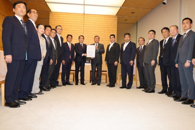 自由民主党「“被災者目線”での災害対応実現する議員の会」石破総理への申し入れ